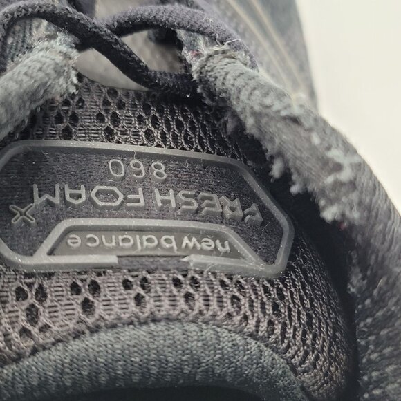 New Balance Fresh Foam Men's Black Running Shoes M860T12 US Size 11 - Picture 9 of 10